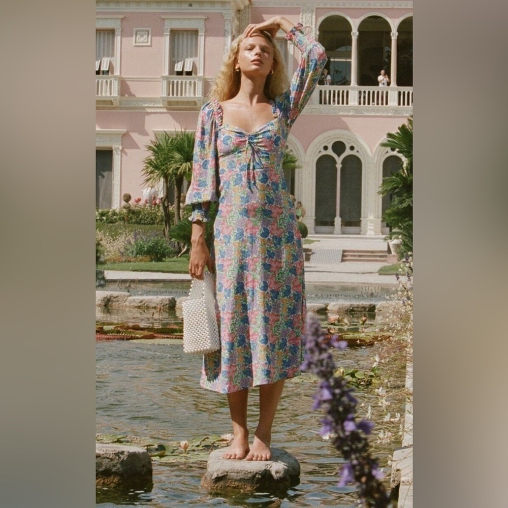 Faithfull the Brand Mathilde Midi Dress in Jemima Floral - Picture 3 of 12